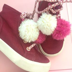 Wine sneakers with pom poms